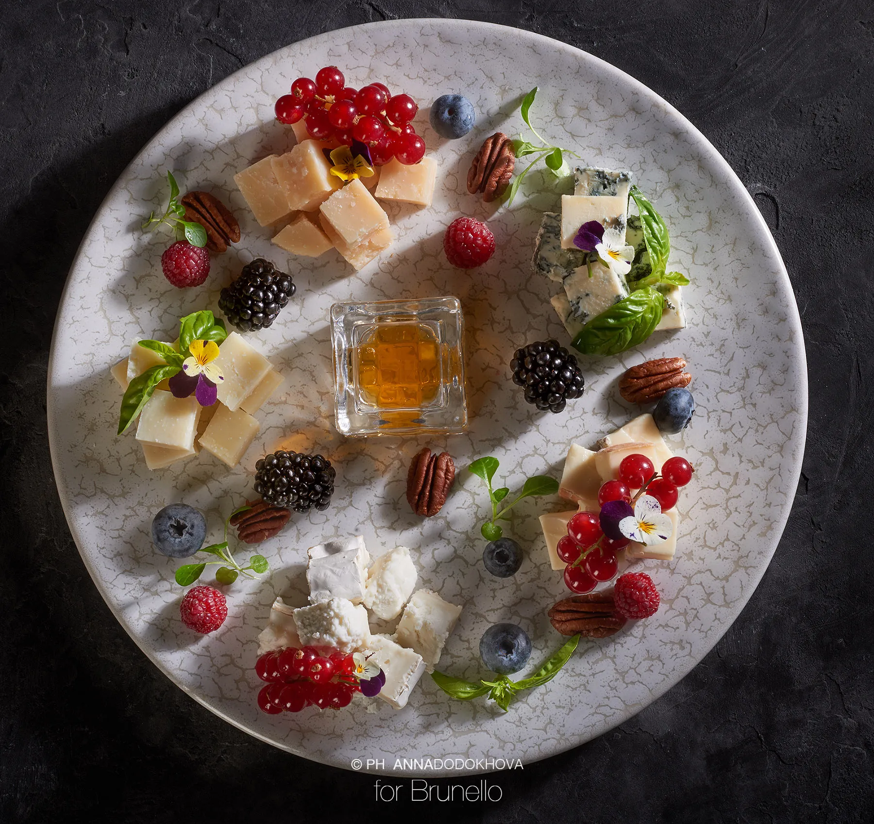 Фотосъёмка блюд высокой кухни ресторана Brunello. Фуд-фотограф, фуд-стилист Анна Додохова
